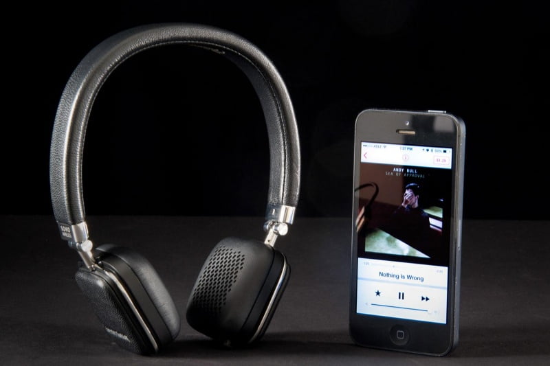 3 7 - Dokunmatik Panelli Harman-Kardon Soho Kablosuz Kulaküstü Kulaklık Özellikleri