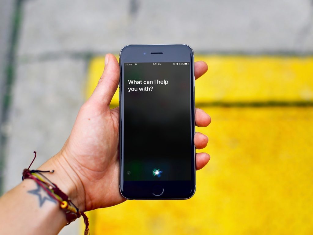 iMessage Siri ile Nasıl Kullanılır kapak