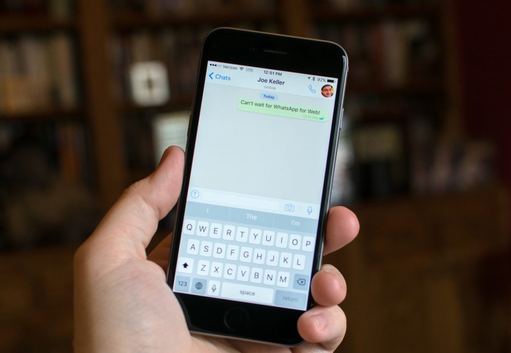 iPhoneda WhatsApptaki Mesajları ve Dosyaları Yedekleme kapak