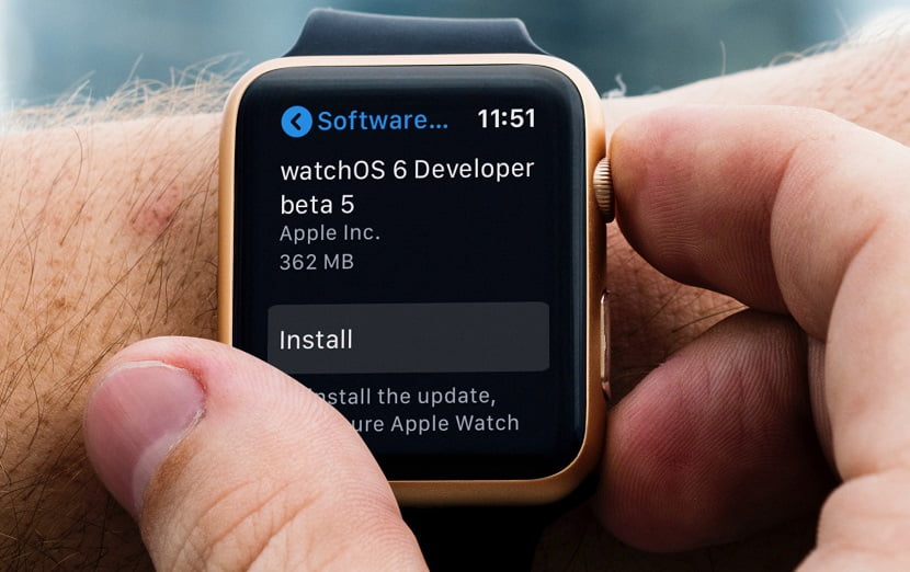 WatchOS 6 Yüklü Apple Watchta Yazılım Güncellemesi Nasıl Yapılır kapak