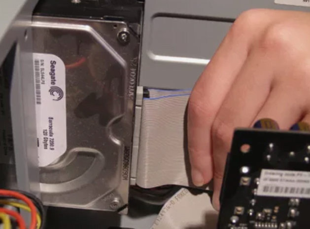 kasakablo 6 - Bilgisayar Güç Kablolarını Kontrol Edin ve Düzenli Yerleştirin!