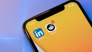 reddit ve linkedin ios 14 pano sorununu cozecek haberi QGBNNHwk 758x426 1 - IOS 14 LinkedIn İle Yaşanılan Güvenlik Sorunu!