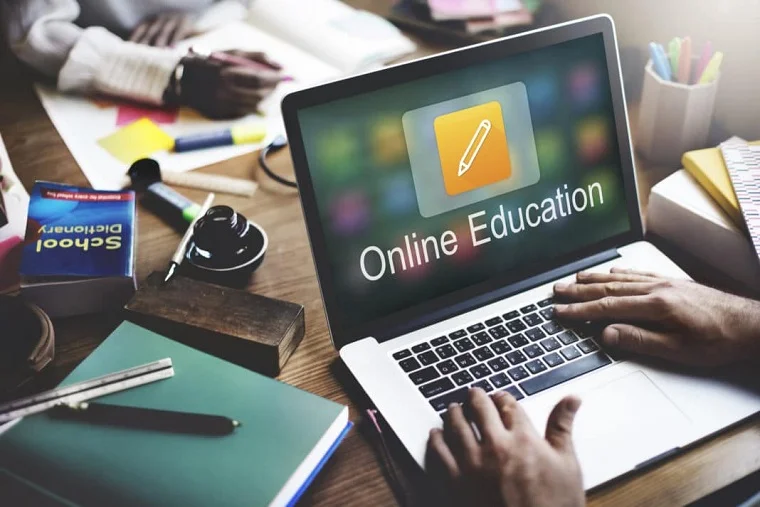 online on gorsel - Online Eğitimde Donanımınızı Artırın!