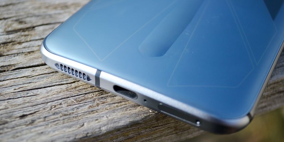 Red Magic 5S 9 - Red Magic 5S, Gerçekten Kullanmak İsteyeceğiniz Bir Oyun Telefonu