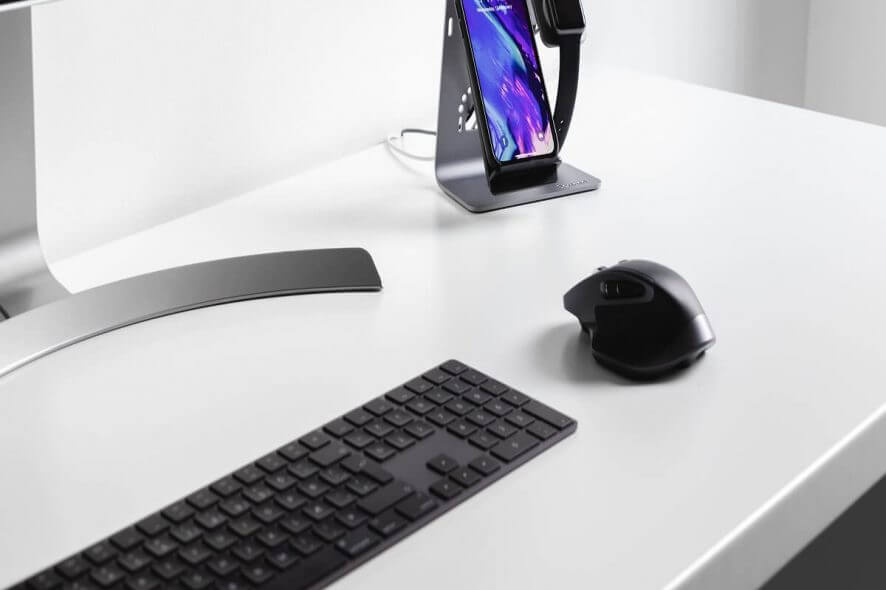 Bluetooth fareler kablosuz bir masa için mükemmel bir yanıttır ve dizüstü bilgisayarın dokunmatik yüzeyi için harika bir alternatiftir