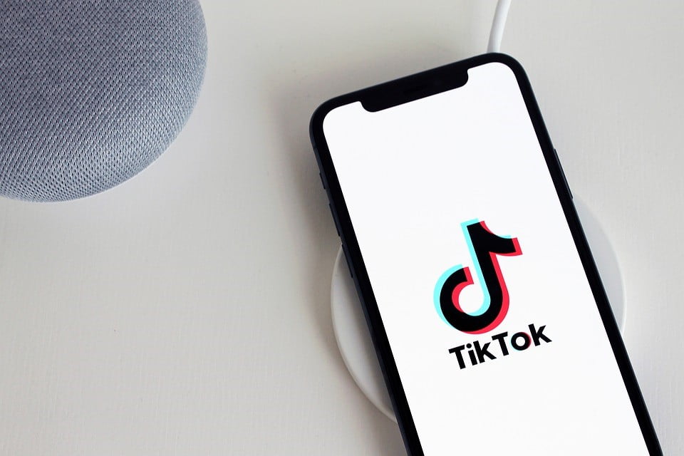 11 adimda tiktok hesabi buyutme 1 - Tiktok Yasa Dışı Faaliyetler Nelerdir?