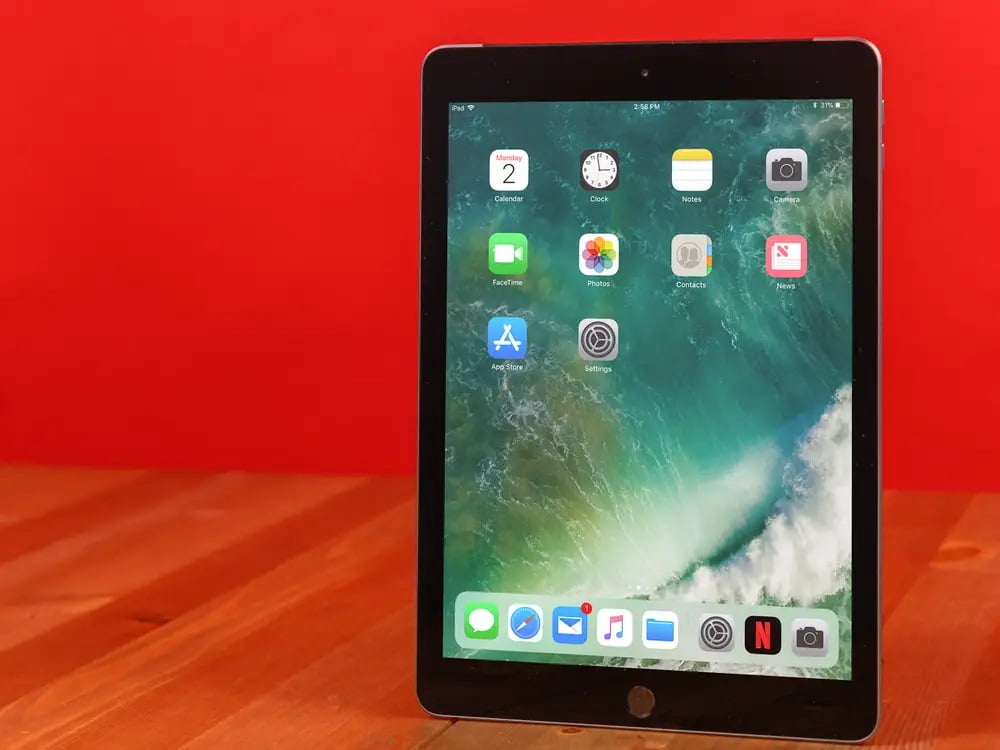 iPadi Bir TVye Nasil Baglayabilirsiniz kapak - iPad'i Bir TV'ye Nasıl Bağlayabilirsiniz?