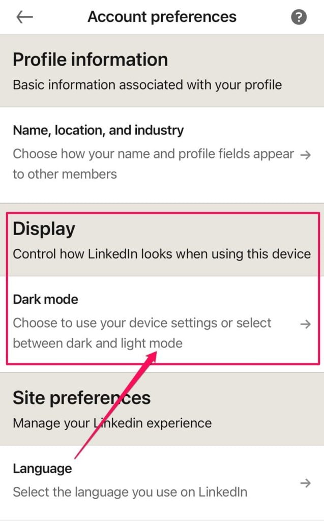 Bir bilgisayarda veya mobil cihazda LinkedInin karanlik modu nasil acilir 1