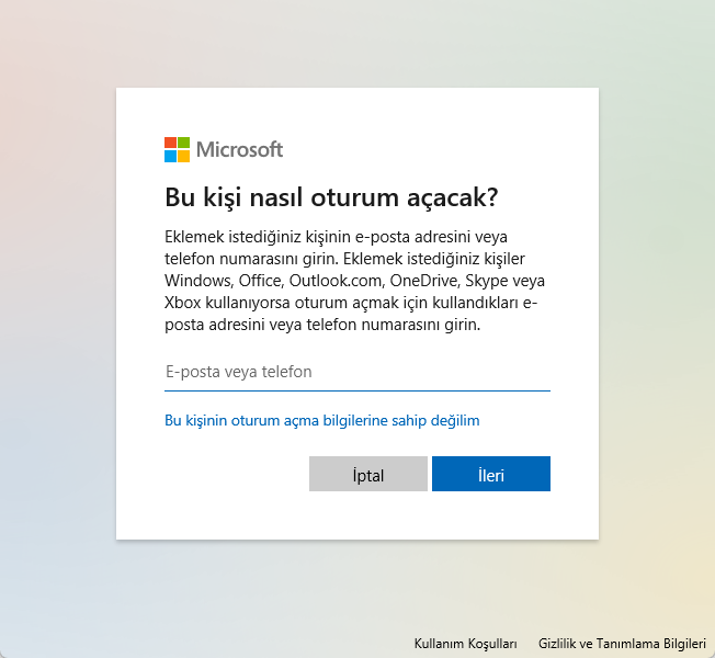 Windows 11'de yerel yönetici hesabı oluşturun