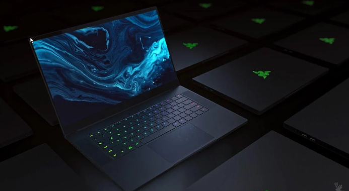 Razor Blade diğer dizüstü bilgisayarlar için iyi bir rakip olmasını sağlayan çarpıcı özelliklere sahip iyi bir dizüstü bilgisayardır