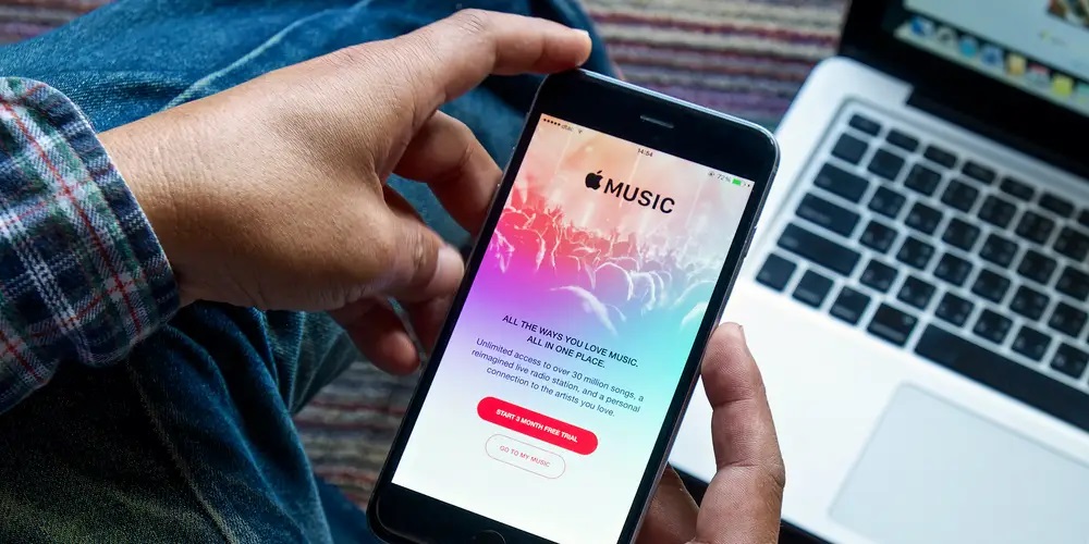 Apple Müzik'te Çalma Listesini Başkalarıyla Paylaşma