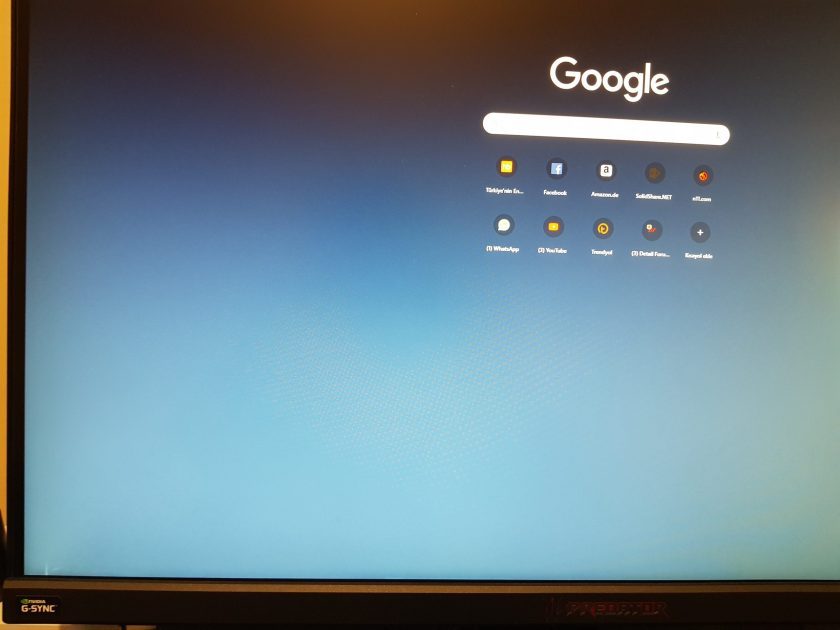 bilgisayarda golge sorunlari scaled e1681429659971 - Bilgisayar Ekranında Gölge Sorunu