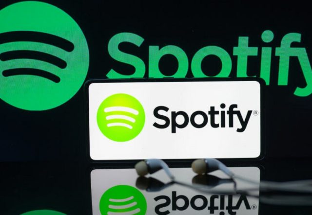 Spotify Çalma Listesine Şarkı Ekleme