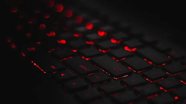 Bilgisayar Klavye Aydınlatma Sorunu