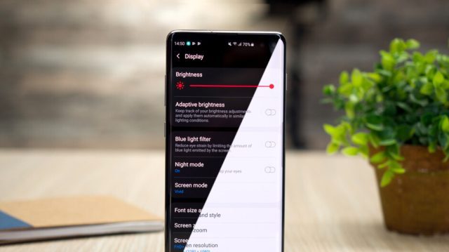 Telefon Gece Modu Çalışmıyor Sorunu Parlaklık Sorunları Görseli