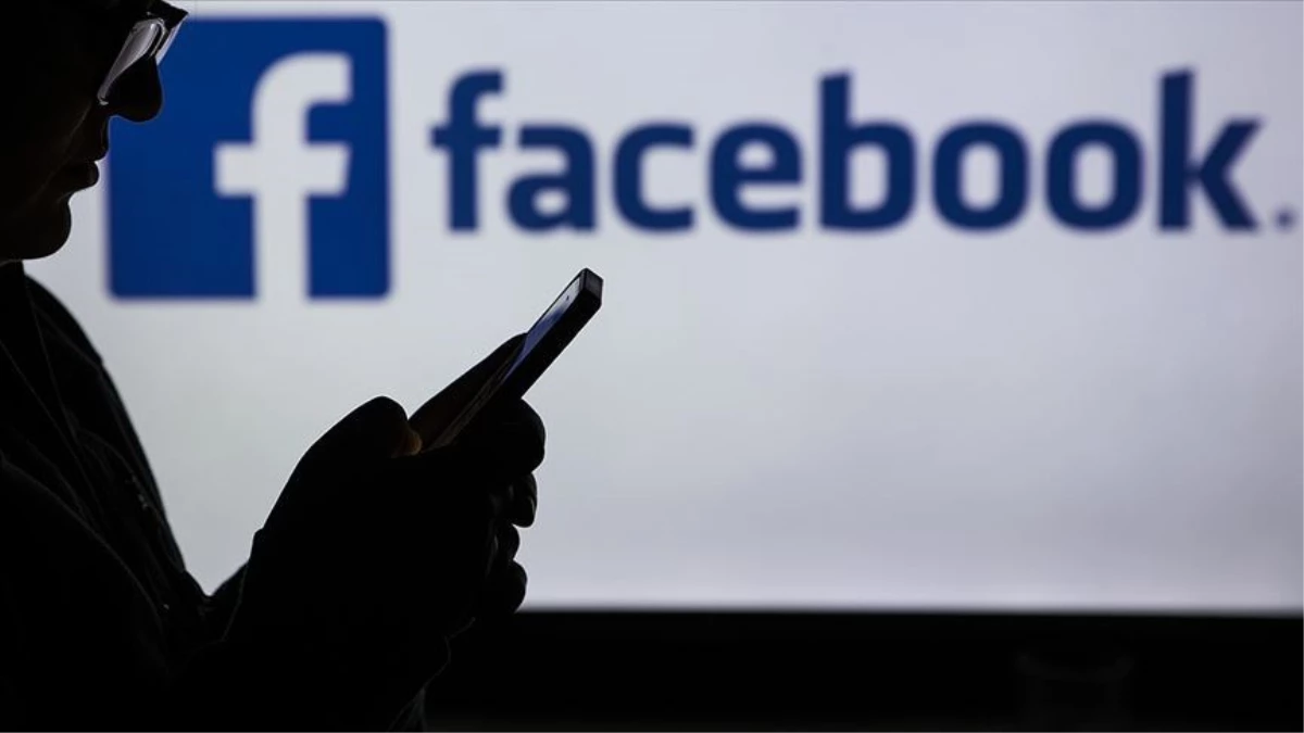 facebook coktu mu 18 agustos facebook sorun ne 16240876 2450 amp - Facebook Çöktü Mü? Uygulama Çalışmıyor 7 Adımda Çözüm