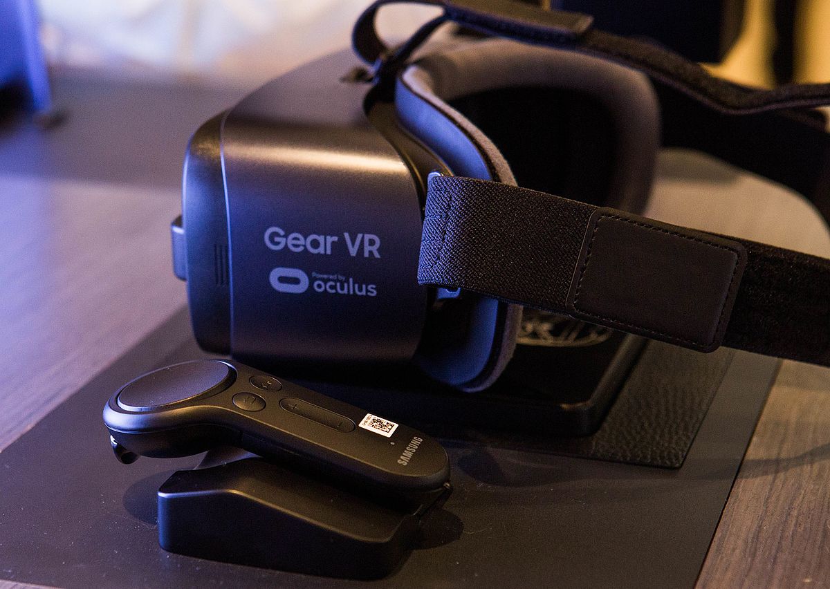 Samsung Unpacked 2017 Gear VR
