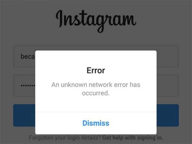 Instagram Durduruldu Sorunu Telefon ekranında Instagram uygulamasının bir hata mesajıyla çökmesi.