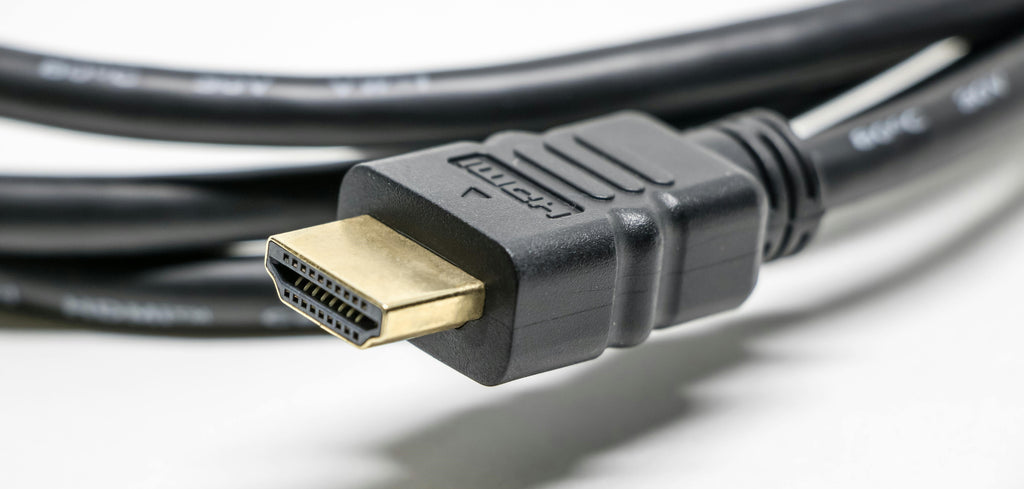 HDMI bağlantı sorunları için çözüm önerilerini gösteren bir infografik. İnfografik, sorunları gidermek için çeşitli adımları ve kontrol noktalarını özetler.