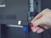 HDMI bağlantısı ile kötü görüntü sorununu gösteren ekran görüntüsü. Ekranda bulanık, bozuk veya renkli görüntü problemleri var.