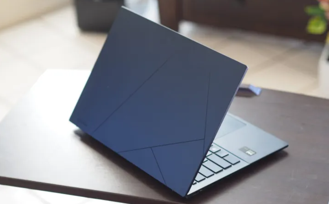 ASUS Zenbook S 13 OLED 2024 Ince ve Guclu Bir Performans Cihazi 3