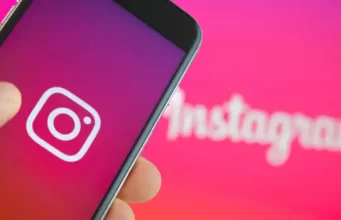 Instagram Hikayesinde Çift Kamera Kullanımı