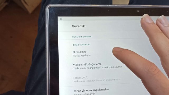 General Mobile E-Tab 20'nin bootloader kilidini açma adımlarını gösteren bir görsel.