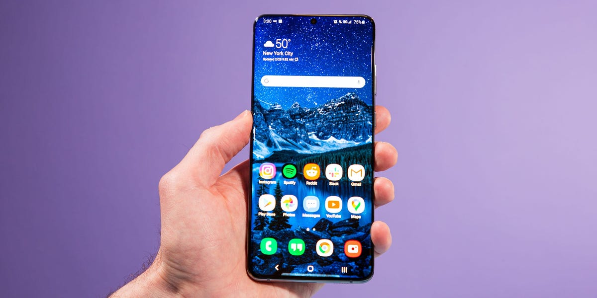 Tablet Wi-Fi bağlantı sorunlarının çözüm adımlarını gösteren bir infografik.