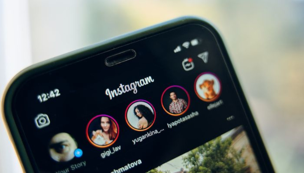 Bazı Instagram Profil Fotoğraflarında Neden Bir Halka Var