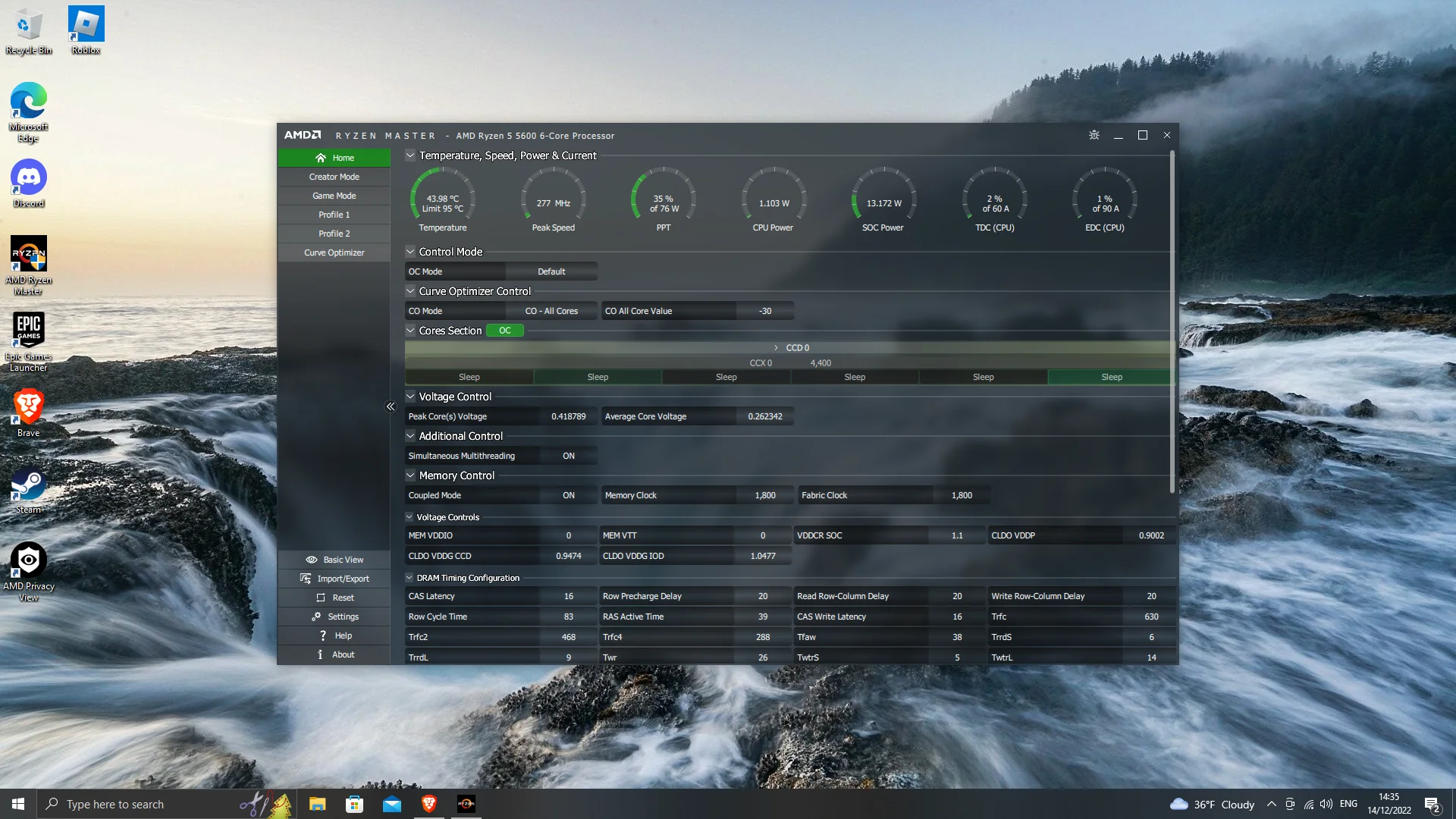Ryzen Master yazılımı üzerinden Ryzen 5 5600 işlemcinin hız aşırtma ayarlarının yapıldığı bir ekran görüntüsü. Frekans ve voltaj ayarları düzenleniyor.
