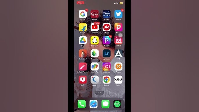 Scarlet uygulamasının açılmama sorununu çözmek için izlenmesi gereken adımları gösteren görsel.
