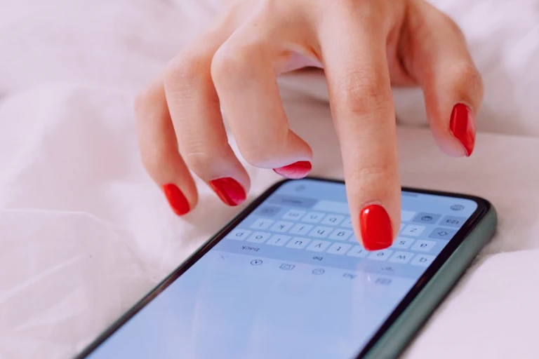 Instagram Mesajlarında Çift Dokunma Tepkisini Değiştirme Instagram Mesajlarında Çift Dokunma Tepkisini Değiştirme