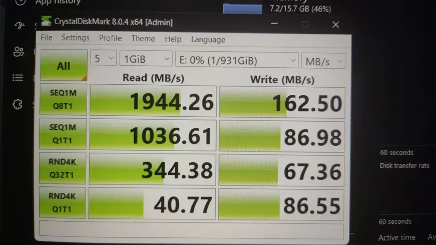 SSD'nin düşük yazma hızı sorununu gösteren grafik.