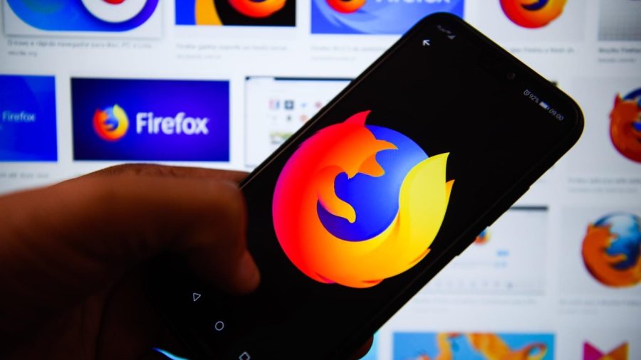 Firefox Kullanıcılar İçin Reklam Etkinleştirildi