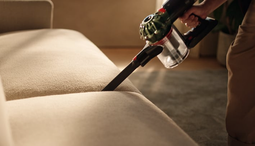 Dyson Yeni V8 Cyclone 3 - Dyson Yeni V8 Cyclone ile Tanışın