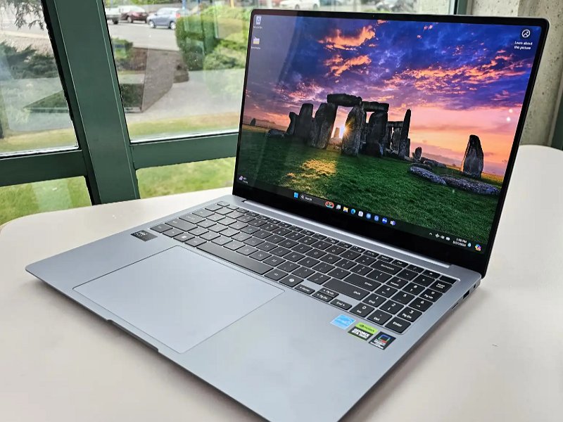 gunluk - Samsung Galaxy Book 4 Ultra: Ekran ve GPU Performans İncelemesi