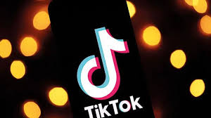 TikTok Videolarına Başlık ve Efekt Ekleme